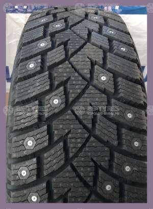 Delinte Winter WD42 235/45 R18 98T